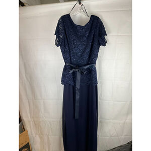 Women’s Blue Sage Short Sleeve Cowl Back Long Lace Formal Dress Size 20W EUC